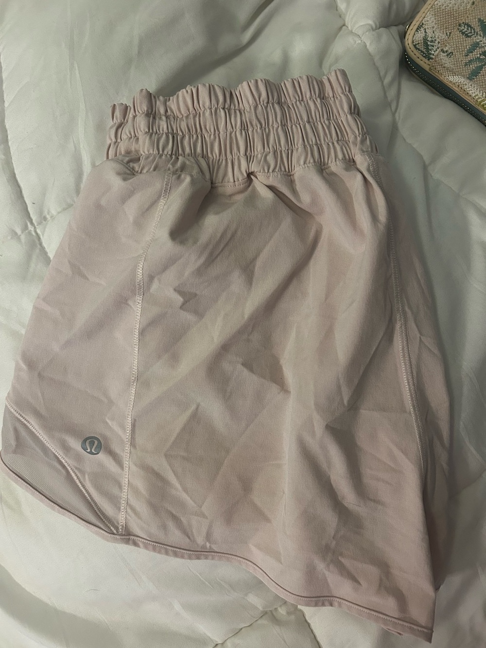 lululemon athletica Blush Pink Shirred-Waist Skater Skirt
High rise 
2.5